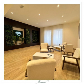 Monumental Luxury Rooms